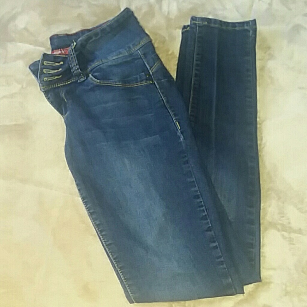 Size 3 Super Skinny Jeans